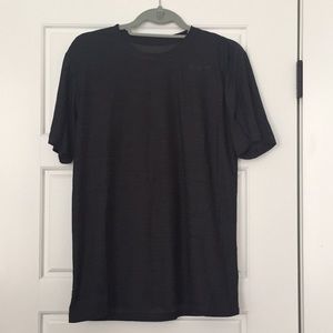 Men’s Nike dri-fit tshirt